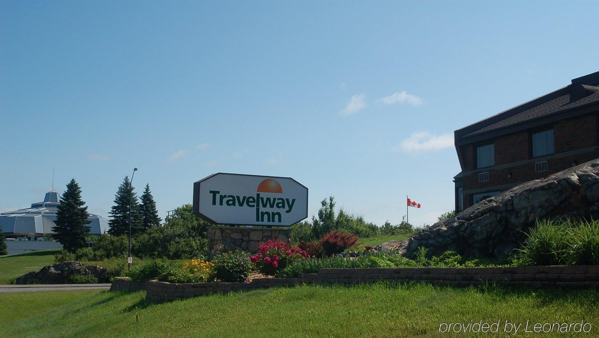 Travelway Inn Садбери Экстерьер фото