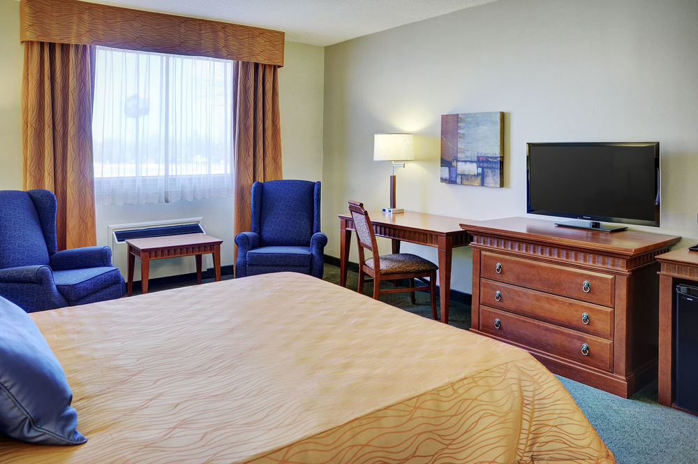 Travelway Inn Садбери Экстерьер фото